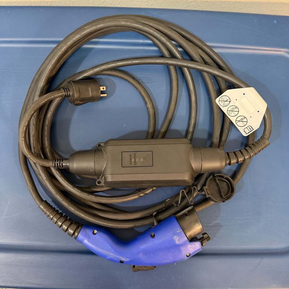 Toyota Prius Plug-In Rav4 Mirai Prius Prime Scion Charger Hybrid EV OEM J1772